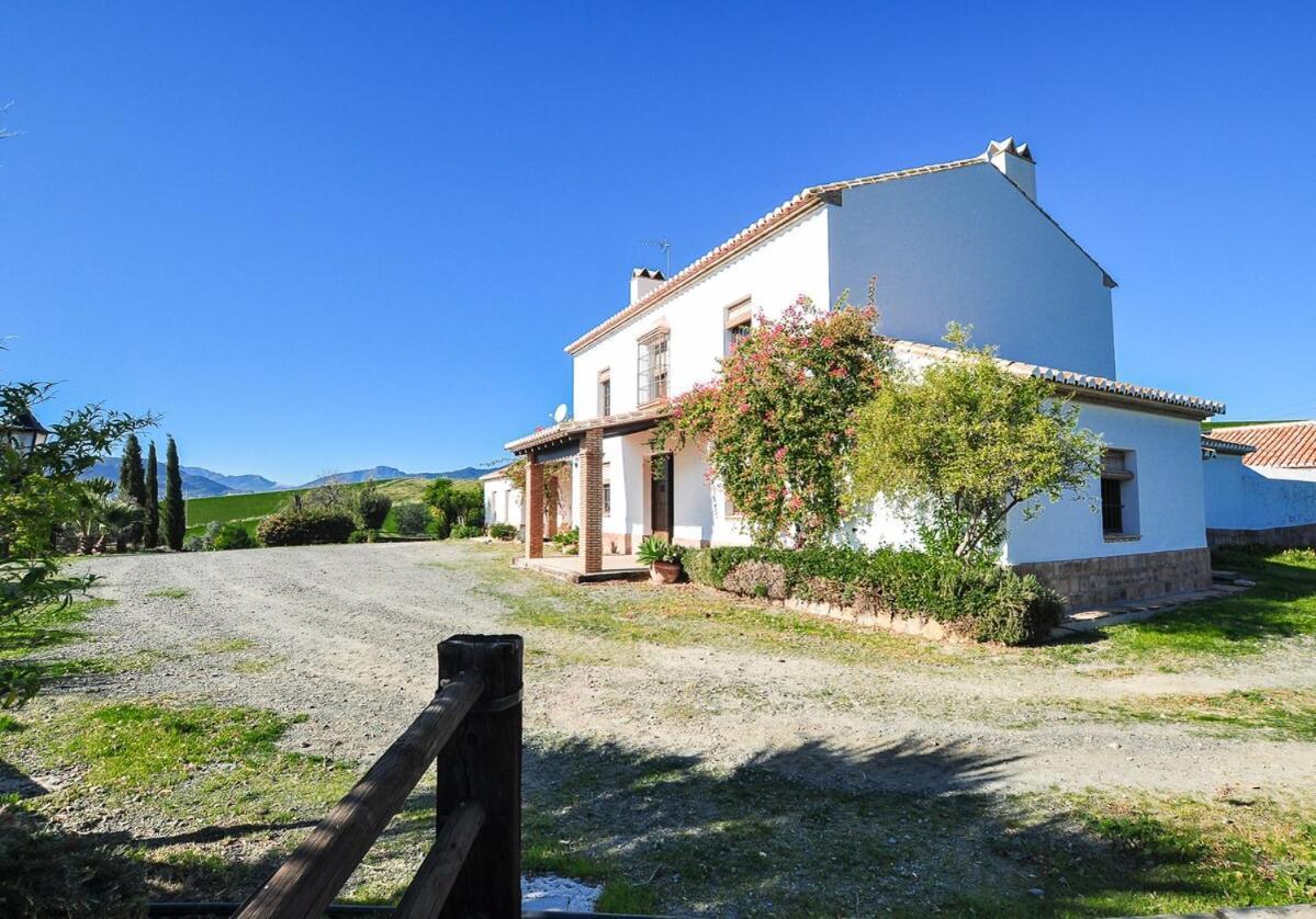 Cortijo Las Caballerias Эль-Чорро Экстерьер фото